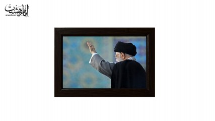تابلو مخمل با قاب چوبی مزین به تصویر رهبر شهید کد 29325