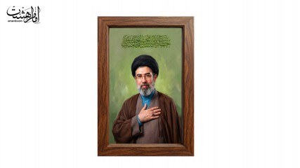 تابلو مخمل با قاب چوبی مزین به تصویر سید مجتبی خامنه ای